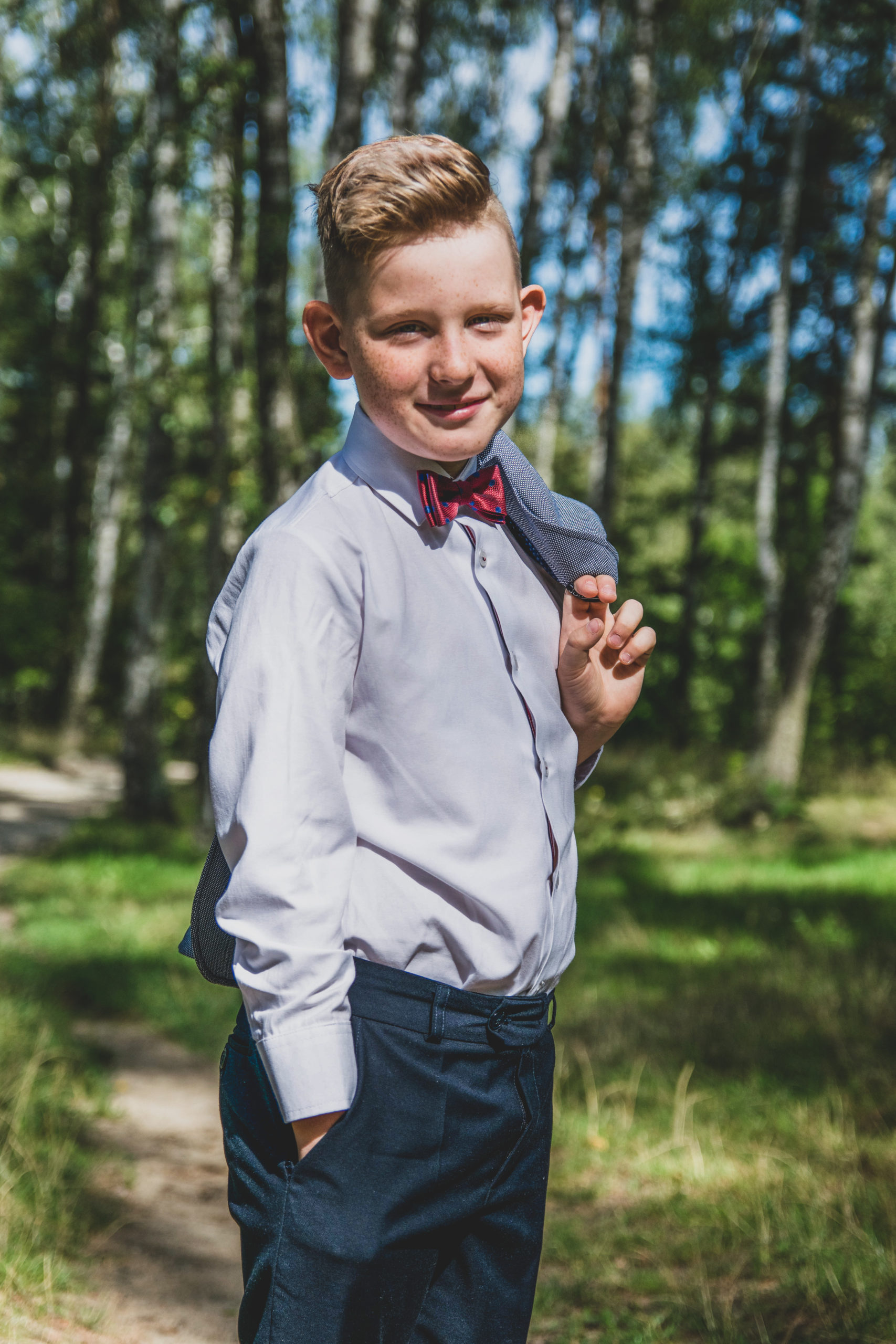 Sesja fotograficzna w lesie